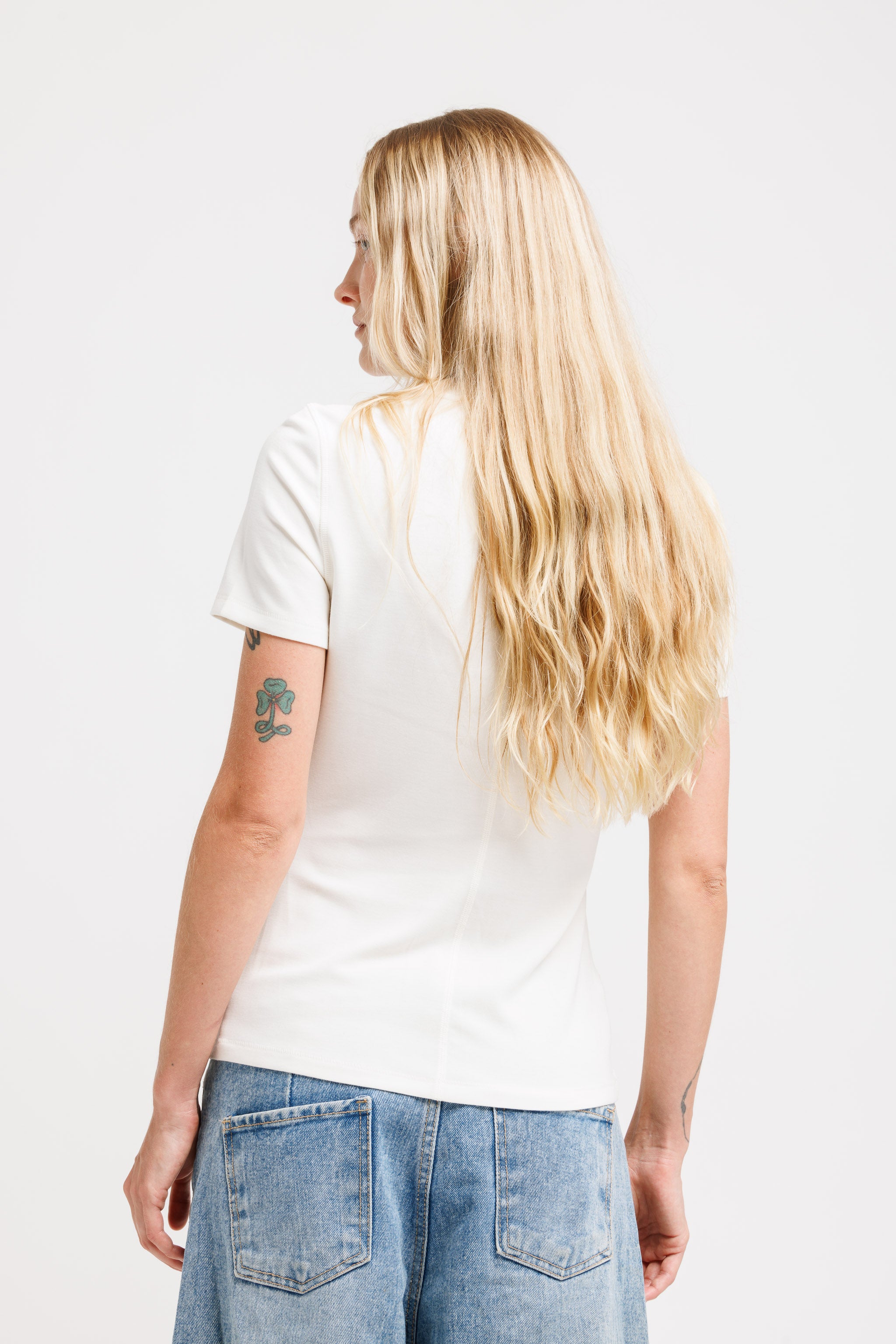 W Shoreline Tee