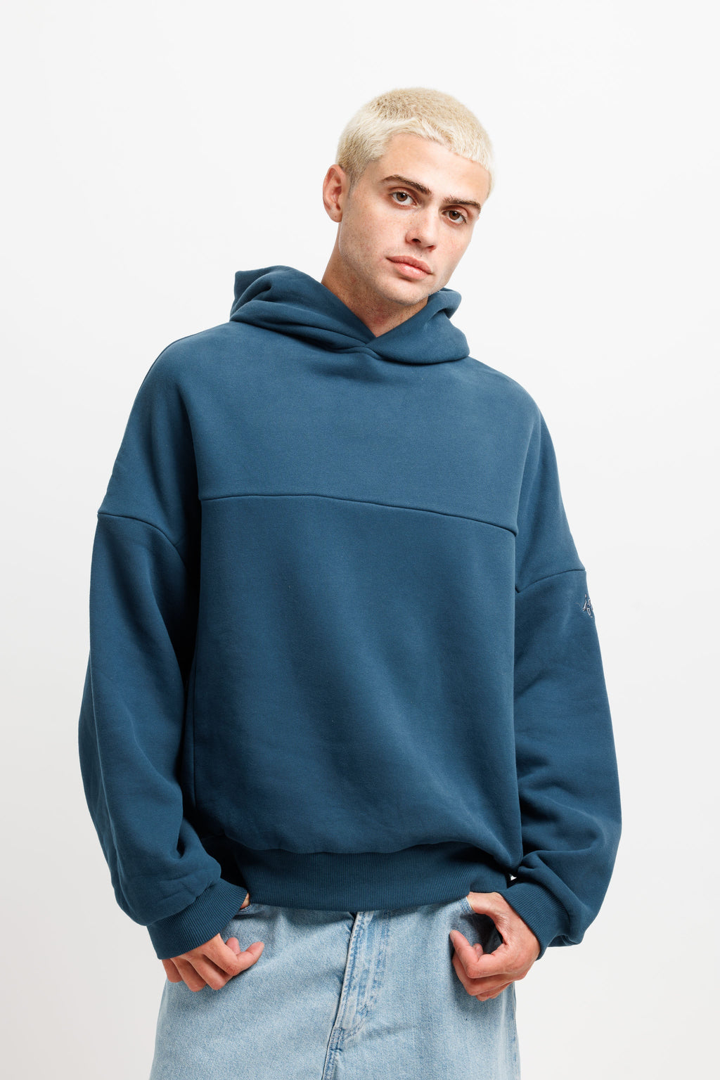 Stillwater Blue | On Model Front