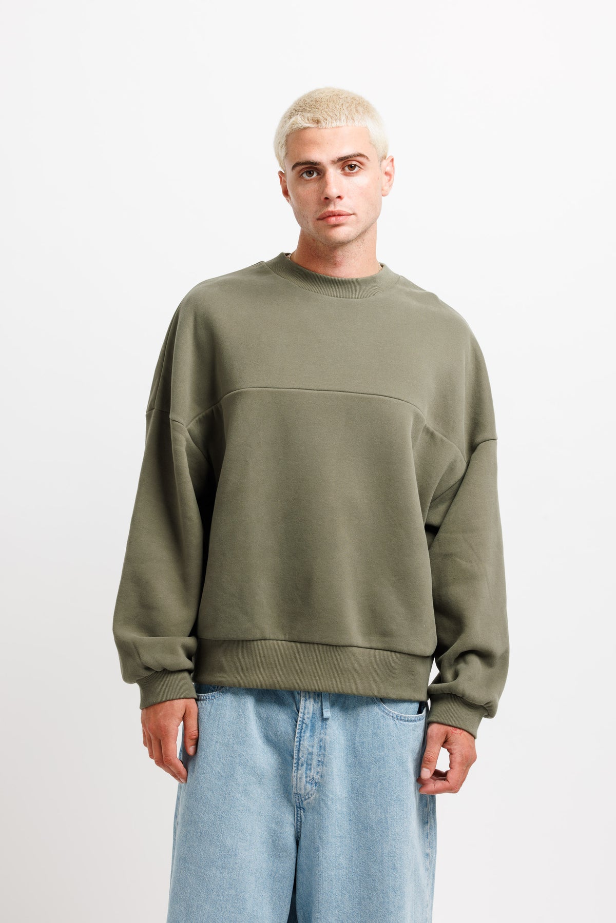 Moss | On Model Front
